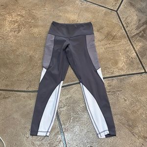 Yogalicious leggings. Size Xs